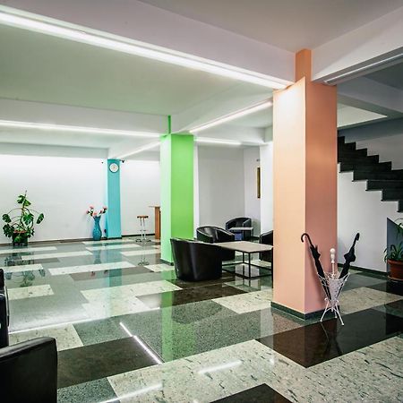 Colors Residence Kluż-Napoka Zewnętrze zdjęcie